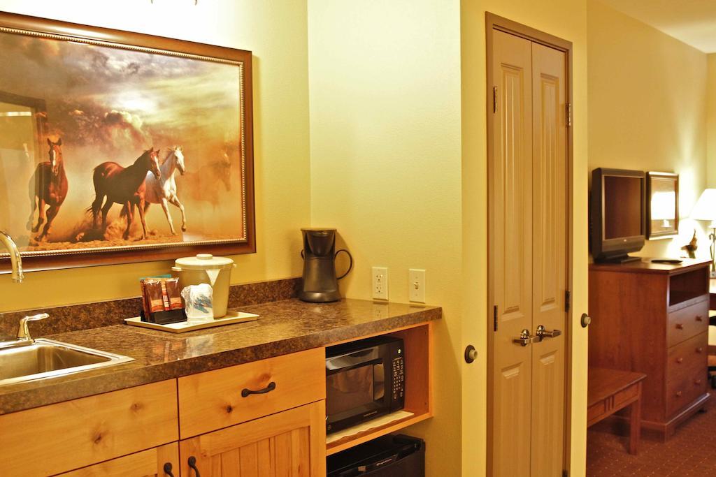 Arbuckle Lodge Джиллетт Экстерьер фото